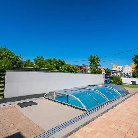 Mandala Apartman Aranypart Apartament *